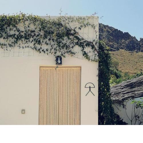 Casa Jardín. Vivienda rural en zona tranquila.