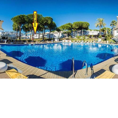 Casa Kava Superior ApartHotel Resort Near Cabopino NO CAR NEEDED
