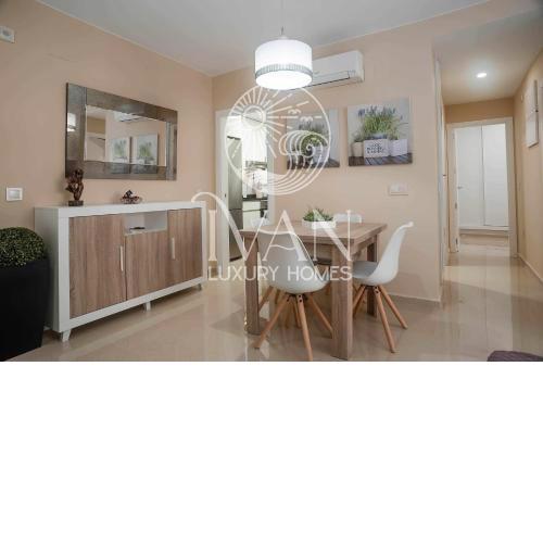 Casa KevinIván Luxury Homes 3ªPta Norte 1ªLinea