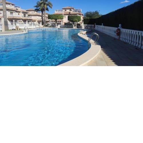 Casa La Buganvilla - Playa Flamenca