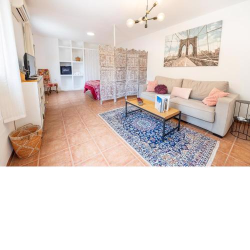 Casa "La Gata Azul" con jardín privado