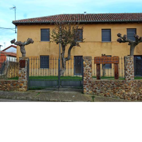 CASA LA VILLA