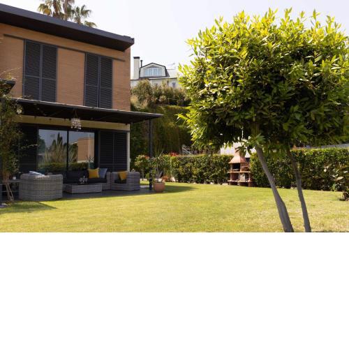 Casa Larimar, villa con vistas al mar entre Barcelona y Gerona