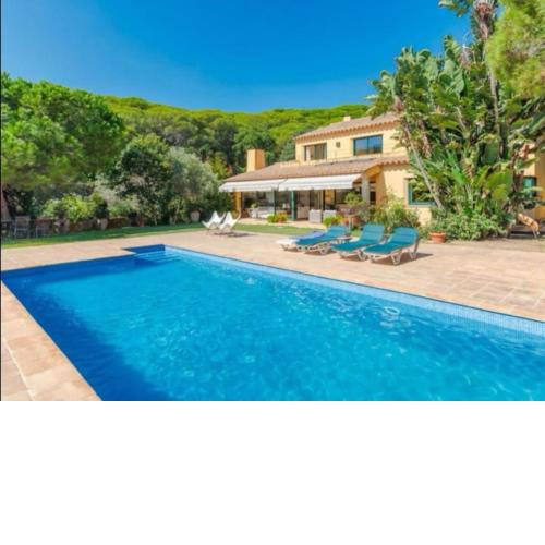 Casa Les Oliveres