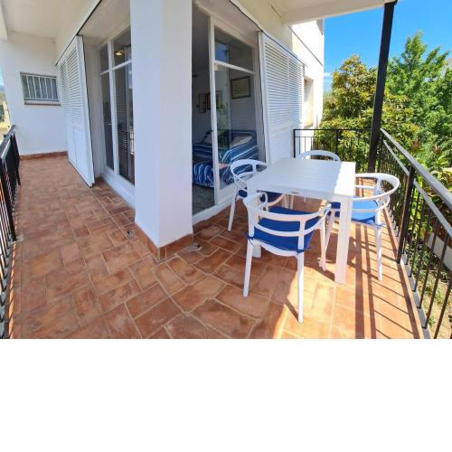 Casa Llançà, 4 dormitorios, 9 personas - ES-228-64