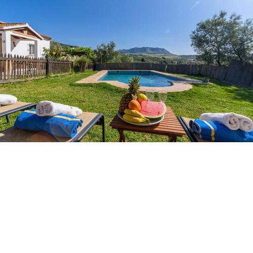 Casa Llanos de la Encina Antequera by Ruralidays