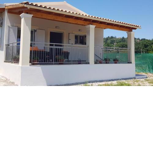 Casa LOUKIA