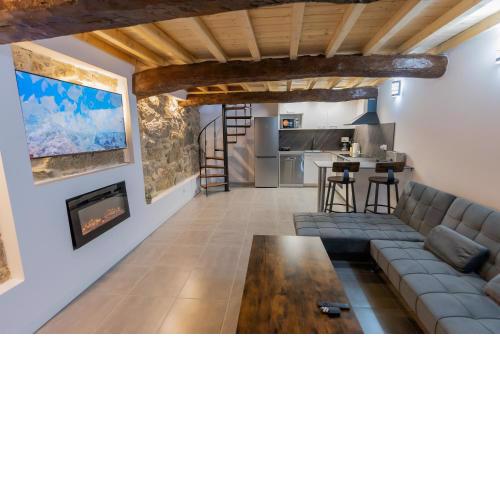 Casa Luna Rural Con Piscina y Jardín