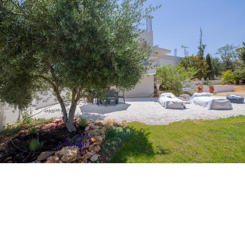 Casa Magnolia - Spacious Home in heart of Akrotiri