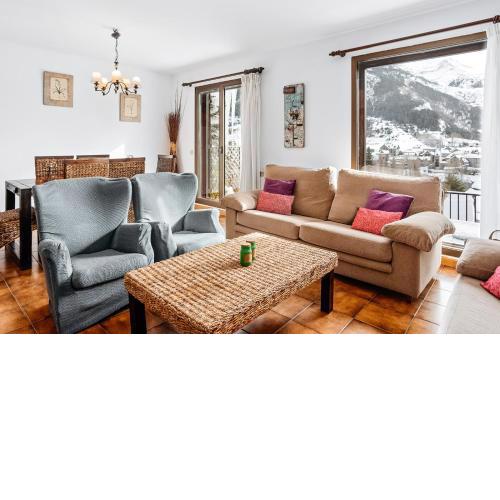 CASA MAITE -Garaje privado, a 5 min pistas Formigal