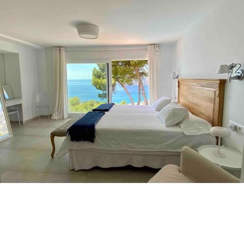 Casa Mare Nostrum: Heated Pool Stunning Views