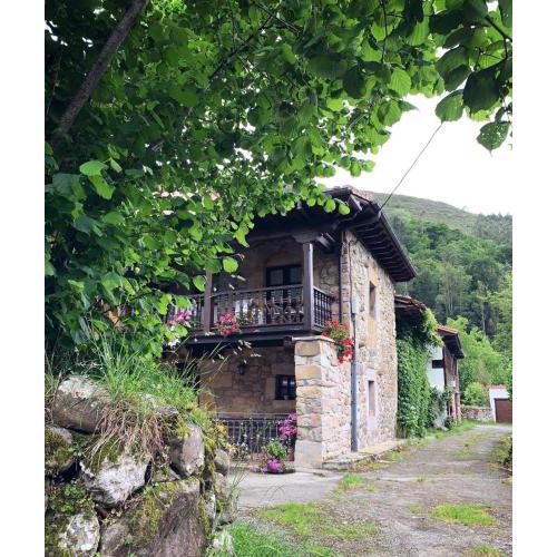 Casa Milia en Espinaredo