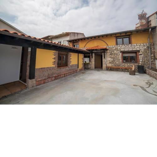 Casa Montañesa