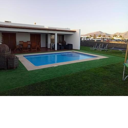 CASA MONTES
