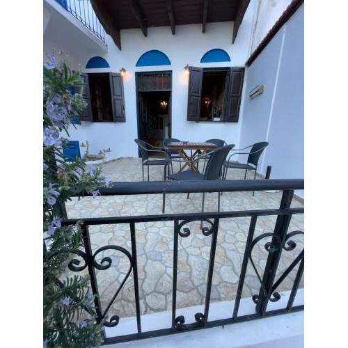 Casa Nikolou Halki