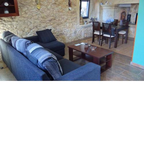 Casa Nova - Stonehouse 10 min away from beach