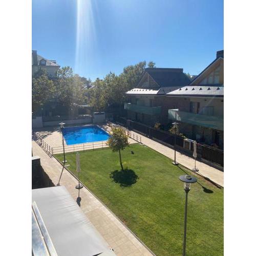 Casa nueva en la ciudadela con piscina