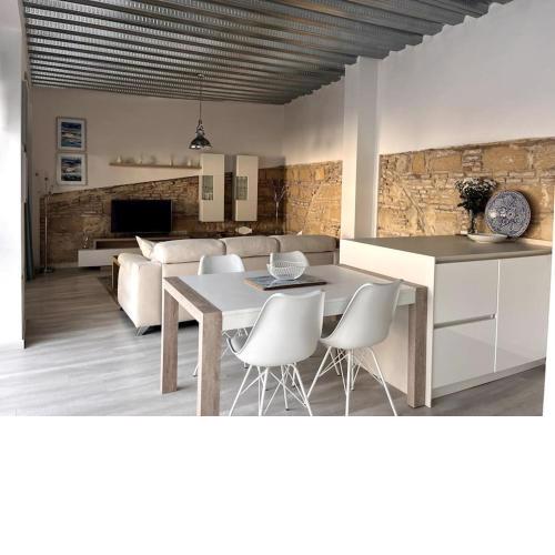 Casa Nuna Modern Loft with Private Garden Terrace