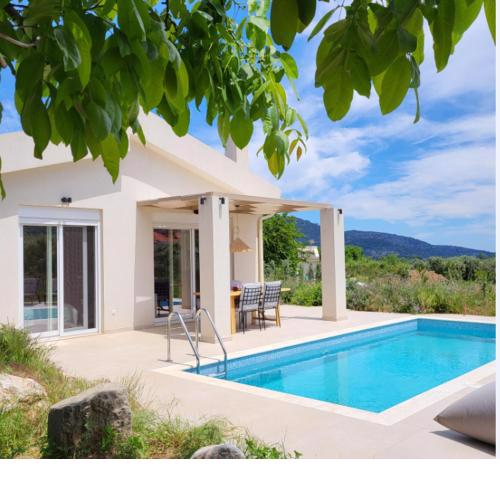 Casa O' - Moderne Villa mit großer Terrasse und privatem Swimmingpool