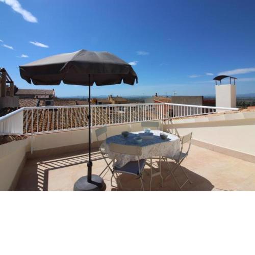 Casa Palau Sabardera, 3 dormitorios, 6 personas - ES-228-139