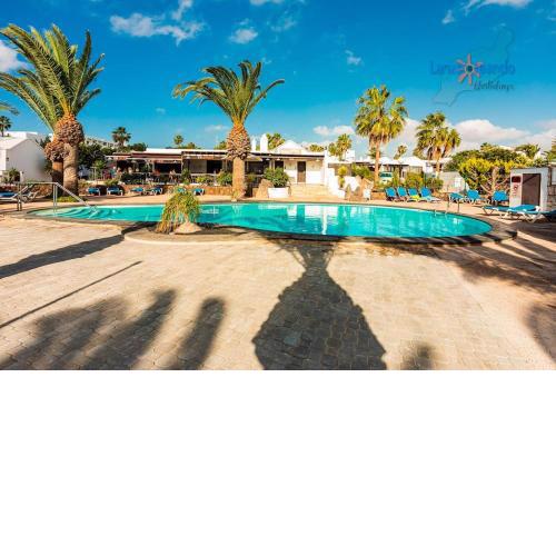 Casa Patty, piscinas climatizadas, primera linea