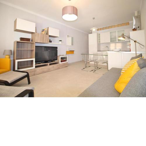 Casa Pueblo 100A by Spainsunrentals 1018