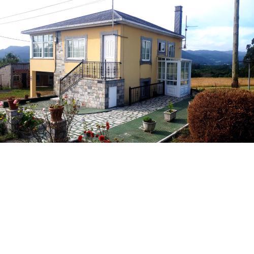CASA PUMARES