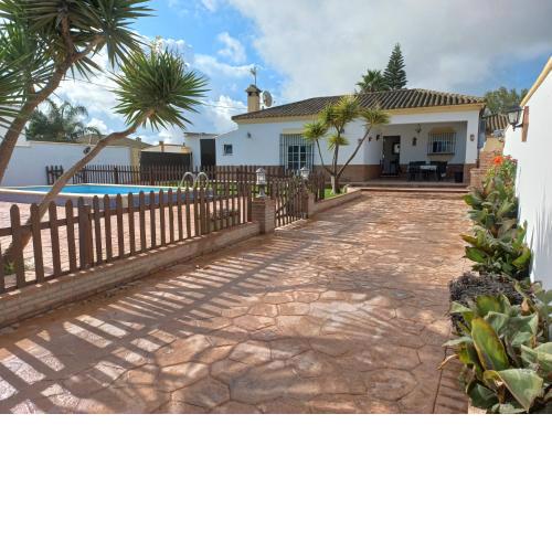 Casa Rafael-Chalet con piscina privada