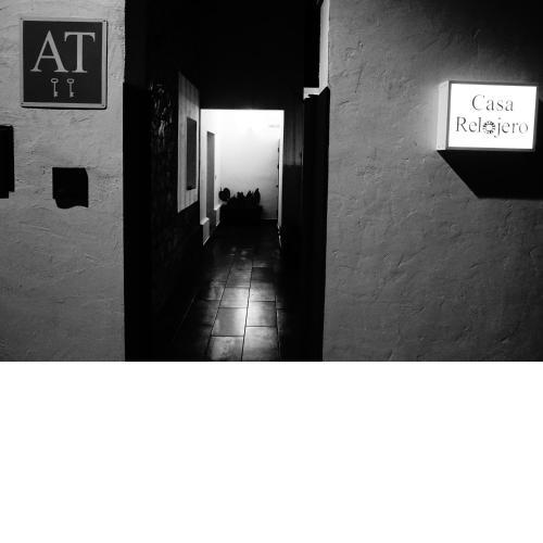 Casa Relojero