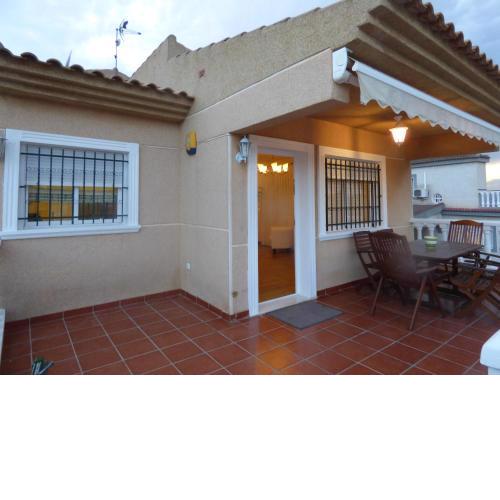 CASA REYES