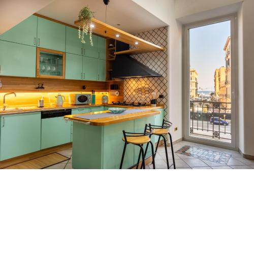 Casa Riviera, Big Apartment with Sea View on Chiaia