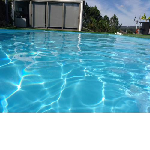 Casa Rocha Velha con piscina y terraza particular