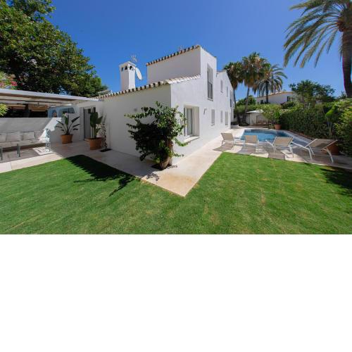 Casa Roma/NEW REFURBISHED/6BDRMS/6.5BTH/100m BEACH