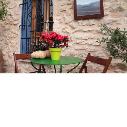 Casa Rural Ca Ferminet & Cabañas de montaña La Garriga