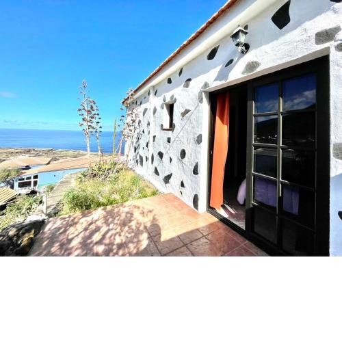 Casa rural con estupenda vista a Oceano Atlantico, Wifi y barbacoa