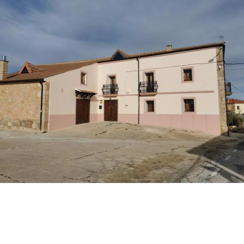 CASA RURAL, con Jacuzzi, Chimenea, BBQ, Bar y mucho mas