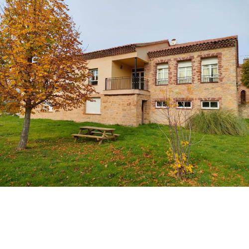 Casa Rural Cuevas de Longarza