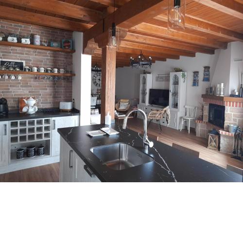 CASA RURAL EL TRASTERO DE CARMELO