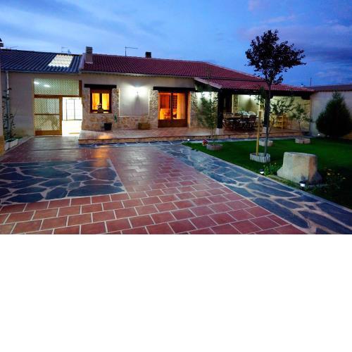 Casa Rural La Cija del Abuelo a 1 hora de Madrid