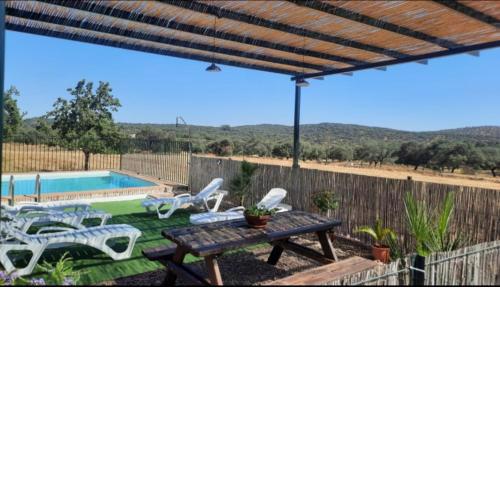 CASA RURAL LA DEHESILLA
