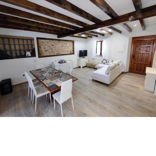Casa Rural Las Cigüeñas de Las Navillas