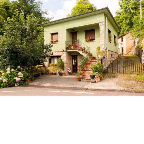 Casa Rural Les Cabañes