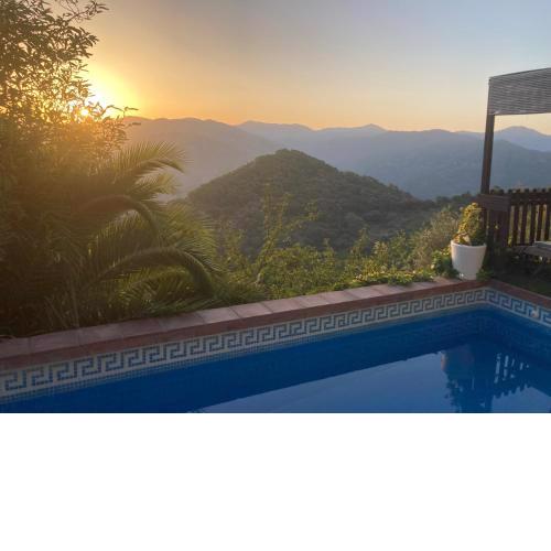 Casa rural mit Aussicht und Pool