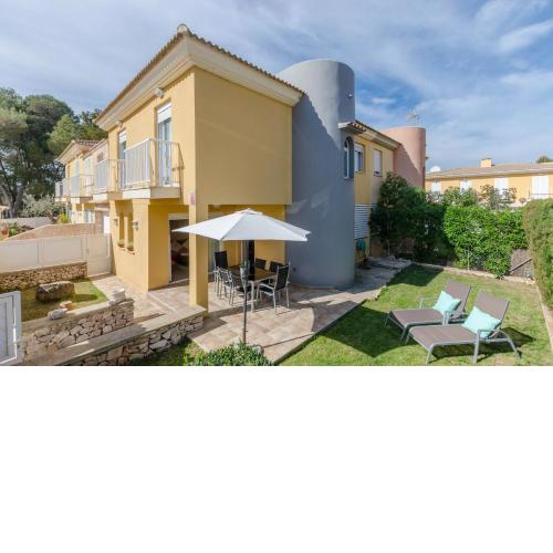 Casa Salud, private holiday house for beach holidays