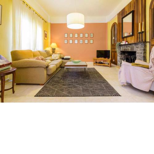 Casa San Rafael chalet con gran jardín