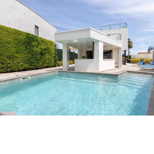Casa Sant Pere Pescador, 3 dormitorios, 6 personas - ES-89-73