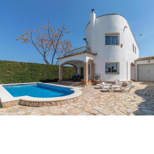 Casa Sant Pere Pescador, 3 dormitorios, 6 personas - ES-89-75