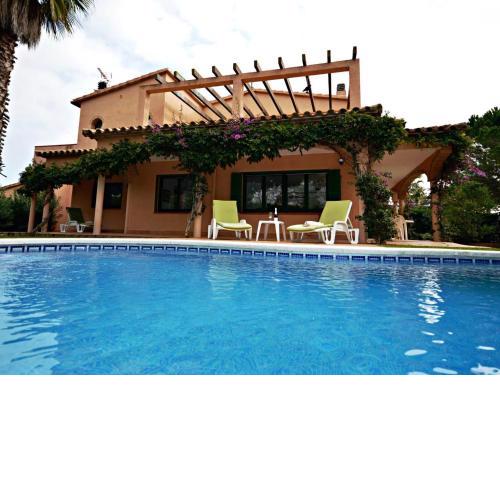 Casa Sant Pere Pescador, 4 dormitorios, 10 personas - ES-89-82