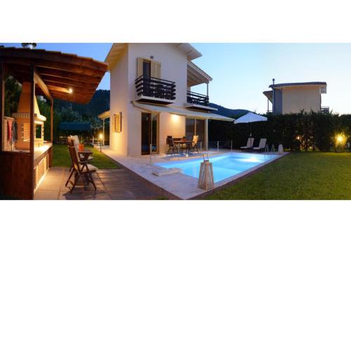 Casa Smaragdi B