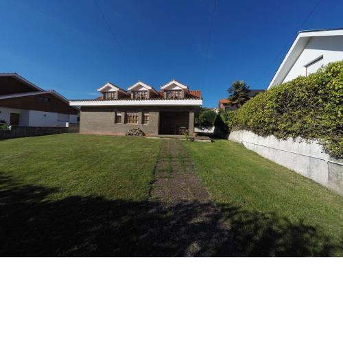 Casa unifamiliar junto a la playa